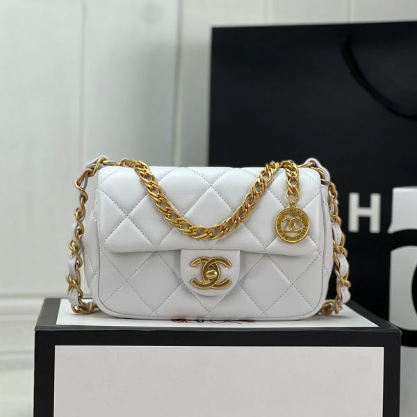 Ch*el small flap bag