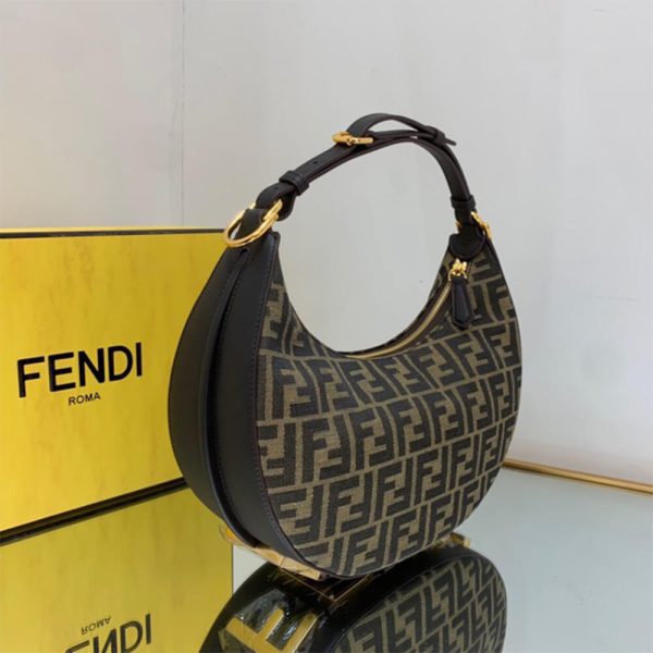 F**digraphy small