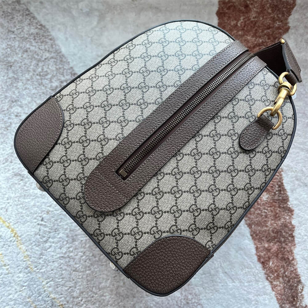G*u*i savoy large duffle bag