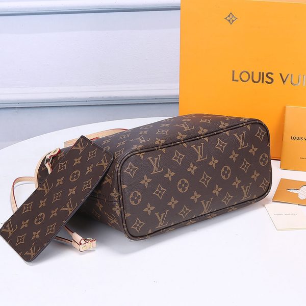l**is V*t*n neverfull pm