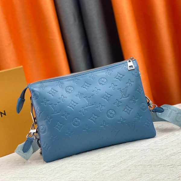 LV Coussin PM