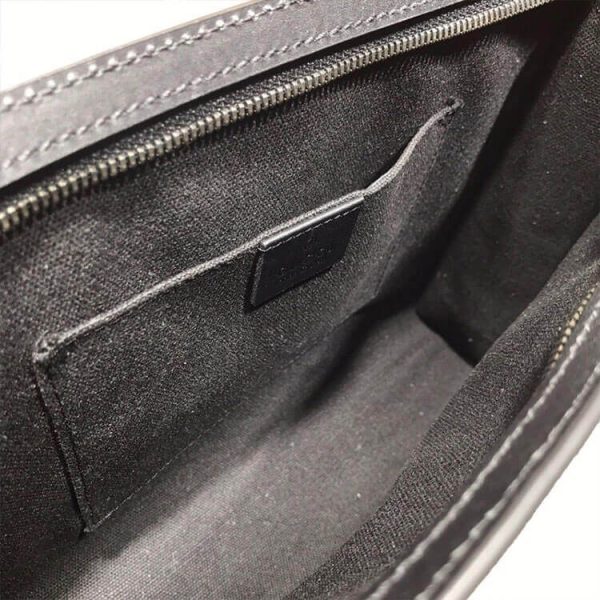 G*u*i gg black pouch