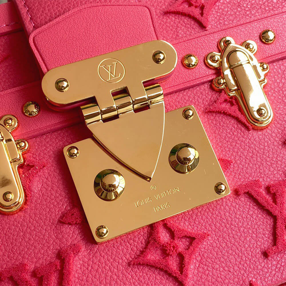 LV PETITE MALLE