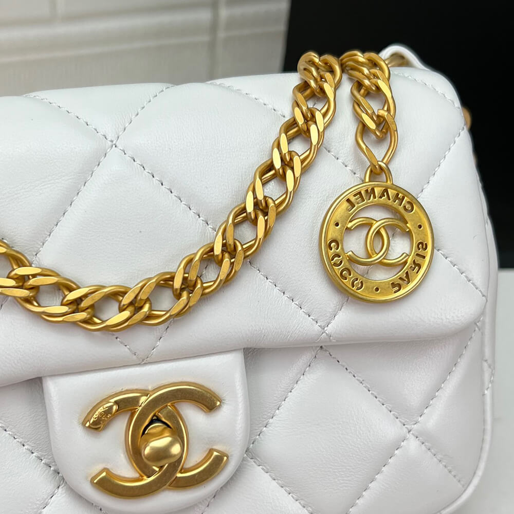 Ch*el small flap bag