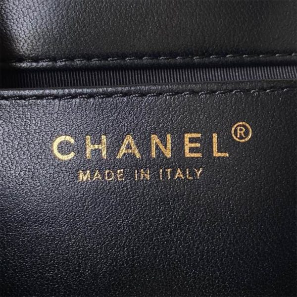Ch*el baguette bag